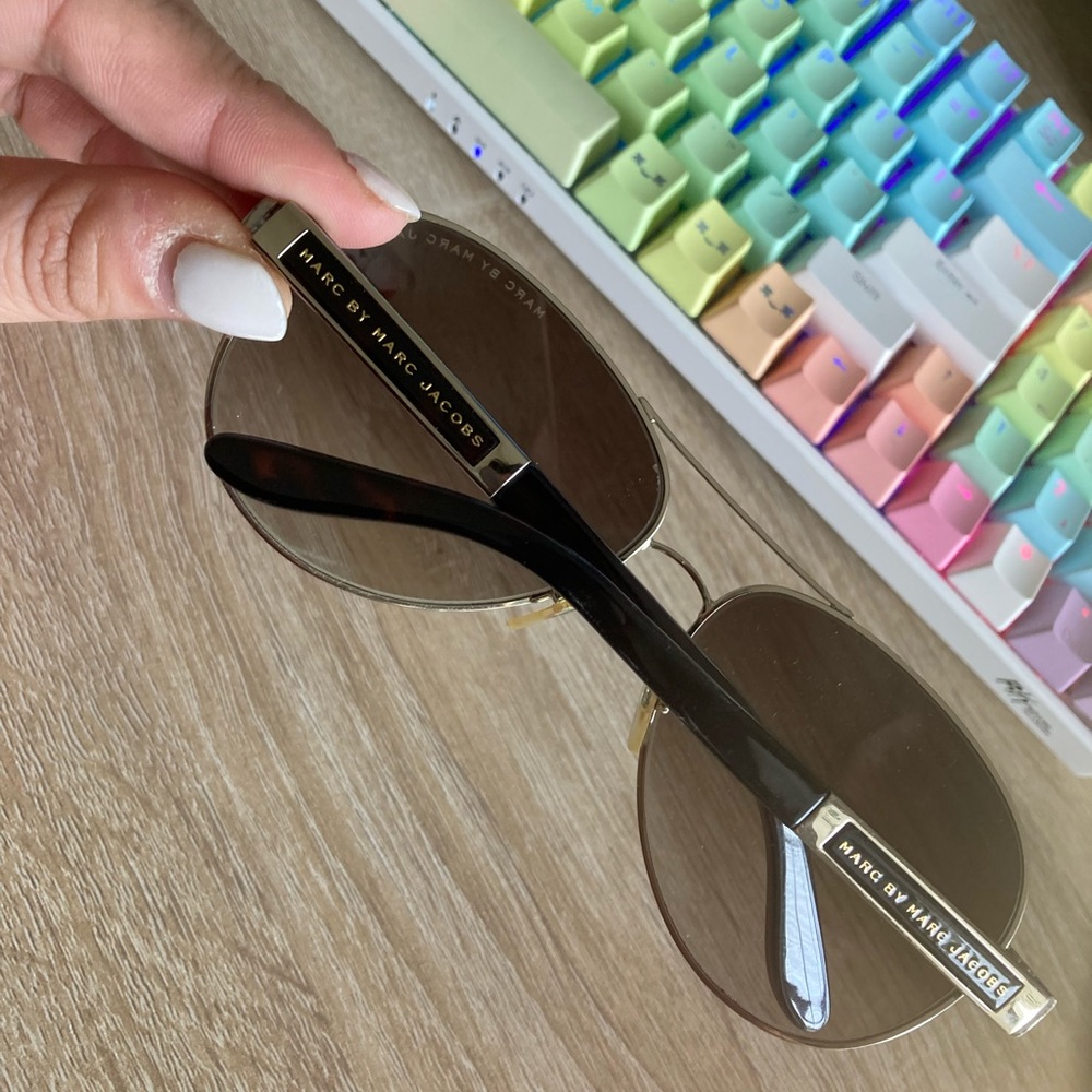 Marc Jacobs Aviators - Picture 3 of 3